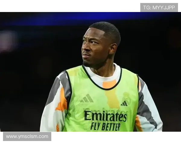 阿斯：皇马不会为阿拉巴复出设定具体日期，但也担忧他的状态